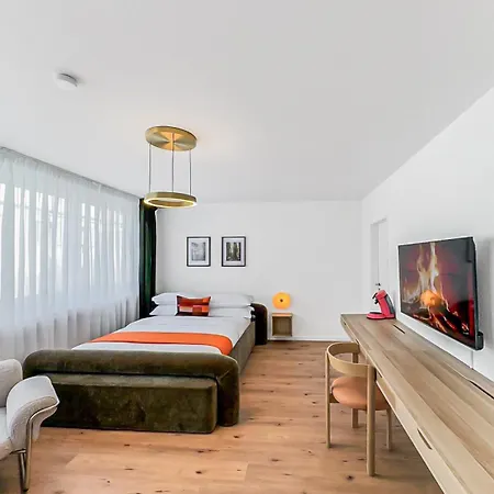 Appartamento Chic Apartment, 1br For 2, Elegant Comfort